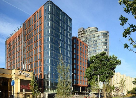 اجاره فضای کاری در کرج: عوامل موثر بر قیمت